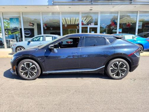 2022 Kia EV6 Wind