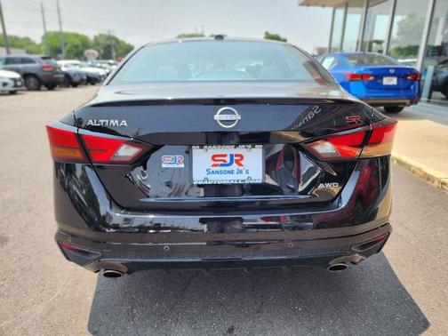 2024 Nissan Altima SR Intelligent AWD
