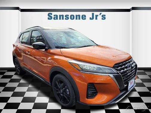 2024 Nissan Kicks SR