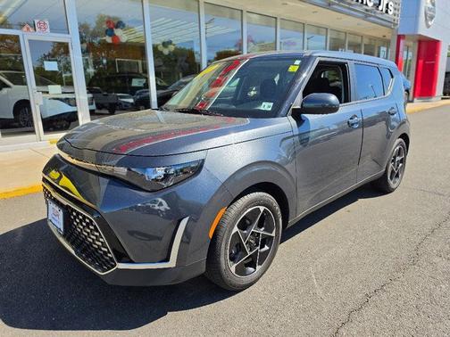Gray 2025 Kia Soul EX