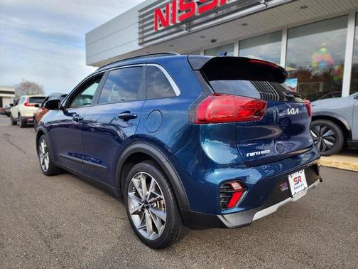 2022 Kia Niro Touring SE