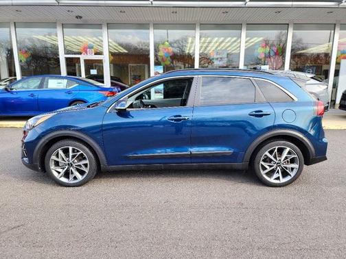 2022 Kia Niro Touring SE