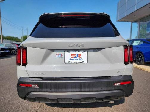2023 Kia Sorento EX