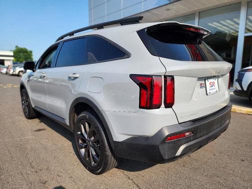 2023 Kia Sorento EX
