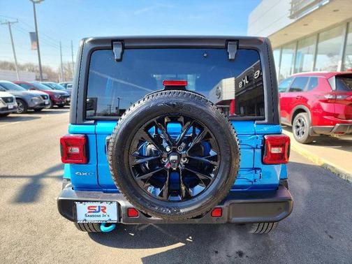 2022 Jeep Wrangler Unlimited 4xe Sahara