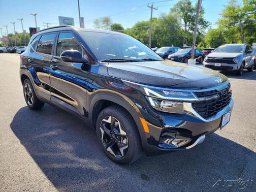 2024 Kia Seltos EX