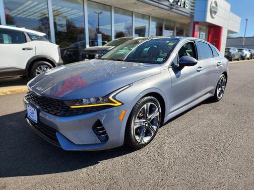 2022 Kia K5 EX