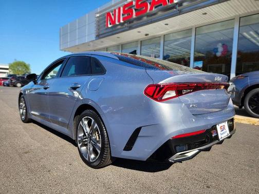 2022 Kia K5 EX