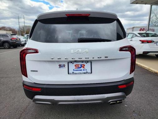 2022 Kia Telluride S