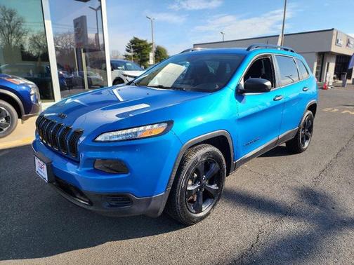 2017 Jeep Cherokee Altitude