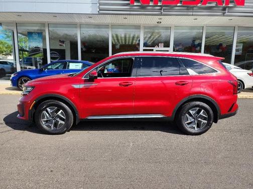 2022 Kia Sorento Hybrid S