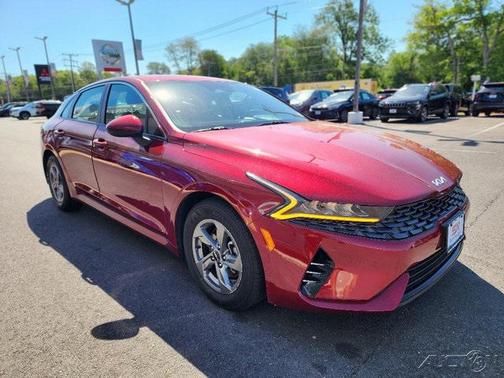 2022 Kia K5 LXS