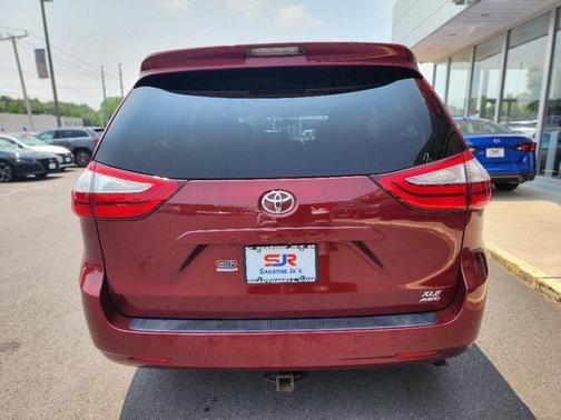 2016 Toyota Sienna Limited