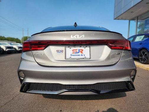 2022 Kia Forte GT-Line