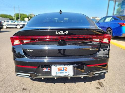 2022 Kia K5 GT-Line