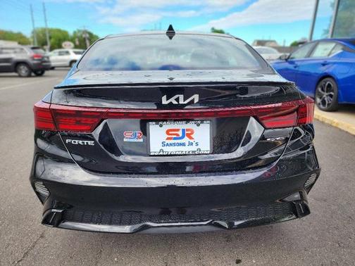 2023 Kia Forte GT-Line