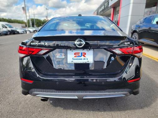 2022 Nissan Sentra SR