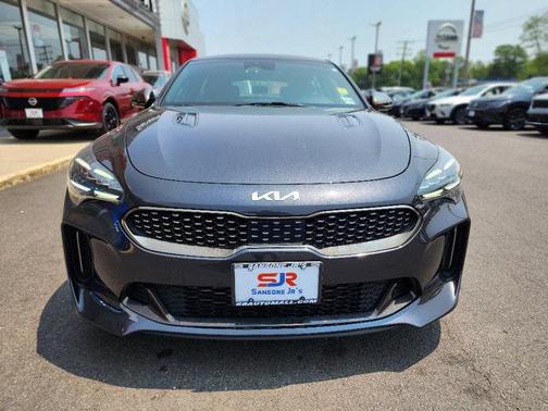 2022 Kia Stinger GT1
