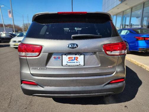 2018 Kia Sorento L