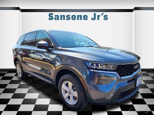 2022 Kia Sorento LX
