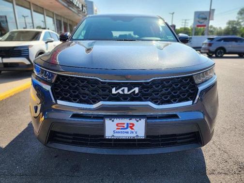 2022 Kia Sorento LX