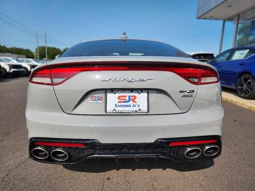 2022 Kia Stinger GT-Line