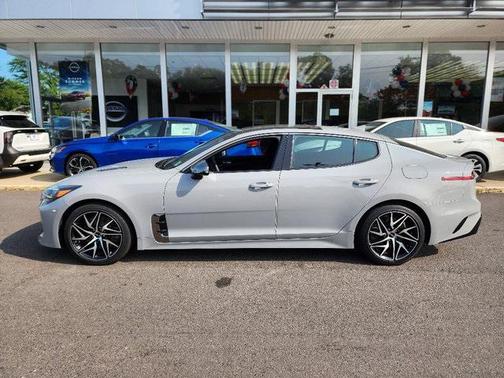 2022 Kia Stinger GT-Line