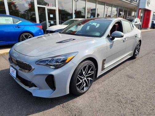 2022 Kia Stinger GT-Line
