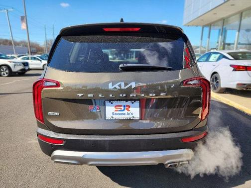 2022 Kia Telluride S