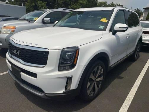 2022 Kia Telluride S