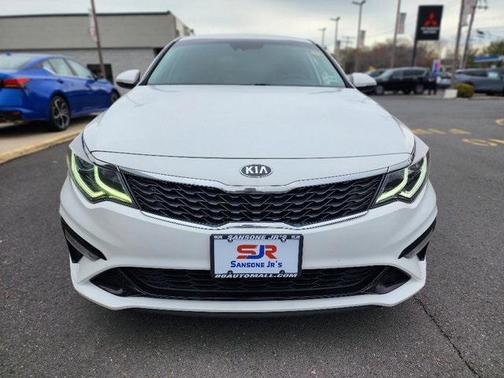 2020 Kia Optima LX