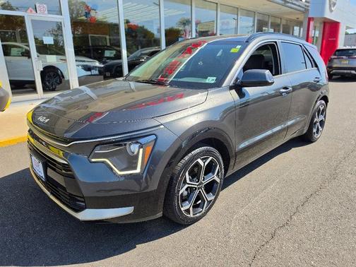 Graphite Gray 2023 Kia Niro EX Touring