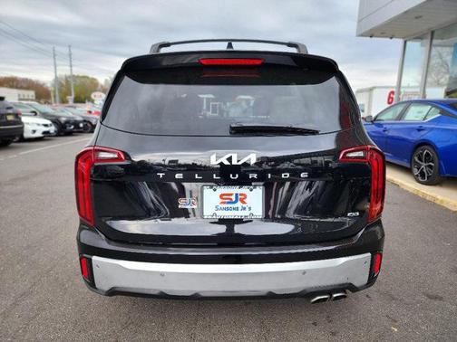 2024 Kia Telluride S