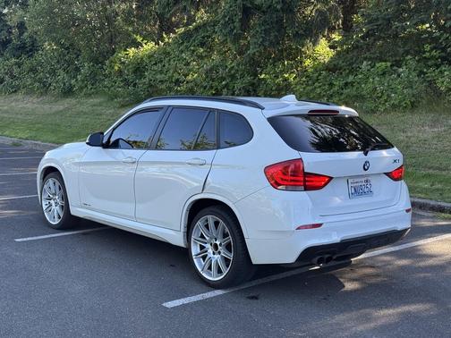 White 2015 BMW X1 xDrive 28i