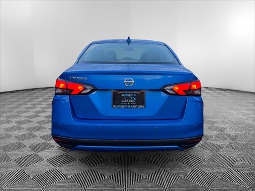 2021 Nissan Versa 1.6 SV