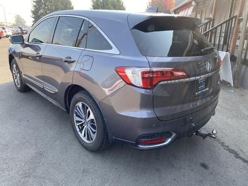 Photo 5 of 23 of 2017 Acura RDX Advance Package