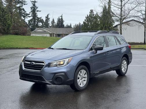 Blue 2018 Subaru Outback 2.5i