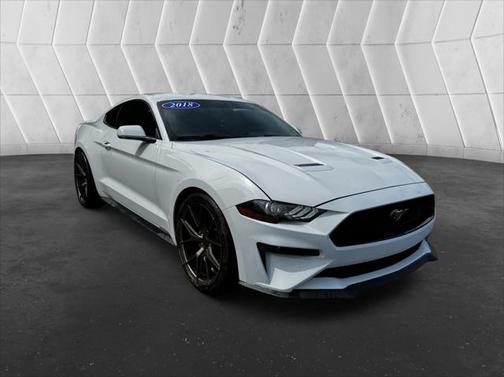 2018 Ford Mustang EcoBoost