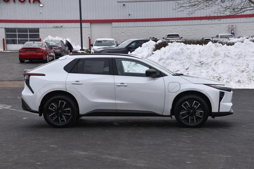 2026 Toyota bZ XLE Plus