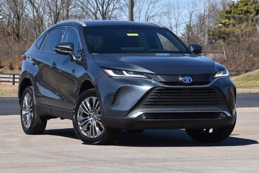 2023 Toyota Venza XLE