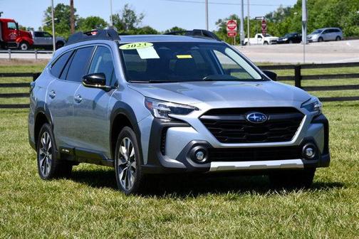 Ice Silver Metallic 2023 Subaru Outback Limited