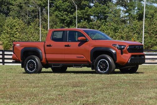 2025 Toyota Tacoma TRD Off Road