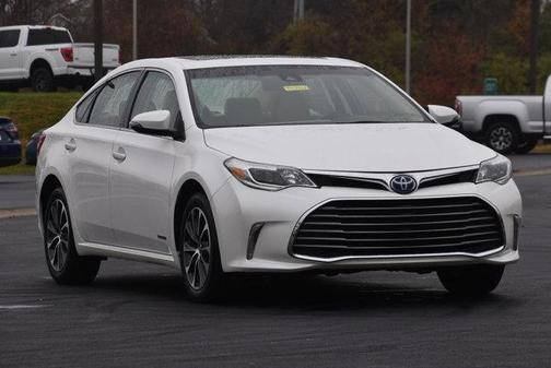 2018 Toyota Avalon Hybrid XLE Plus