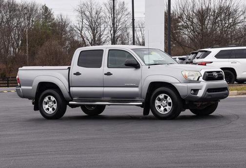 2015 Toyota Tacoma Base