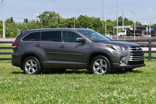 2017 Toyota Highlander Limited