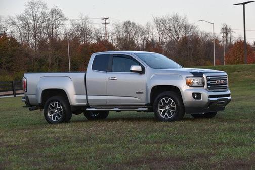2017 GMC Canyon SLE