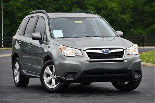Jasmine Green Metallic 2015 Subaru Forester 2.5i Premium