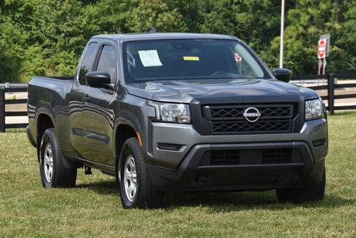 2023 Nissan Frontier S