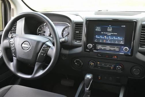 2023 Nissan Frontier S