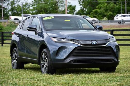 Coastal Gray 2024 Toyota Venza LE